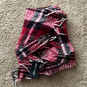 Steve Madden. Blanket wrap